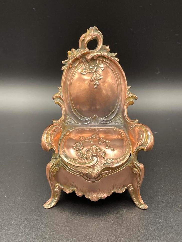 Miniatuur juwelenkistje brons circa 1800, Antiek en Kunst, Antiek | Brons en Koper, Brons, Ophalen of Verzenden