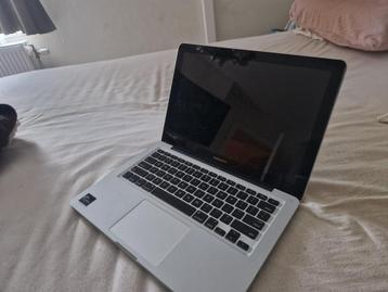 Macbook Pro 2012 beschikbaar voor biedingen