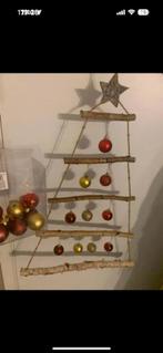 Kerstdecoratie met kerstballen, Ophalen, Zo goed als nieuw