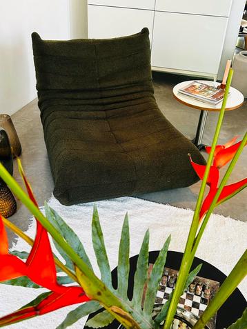 Prachtige  nieuwe Togo Ligne Roset stijl beschikbaar voor biedingen