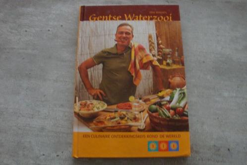 GENTSE WATERZOOI- CULINAIRE ONTDEKKINGSREIS ROND DE WERELD, Boeken, Kookboeken, Gelezen, Ophalen of Verzenden
