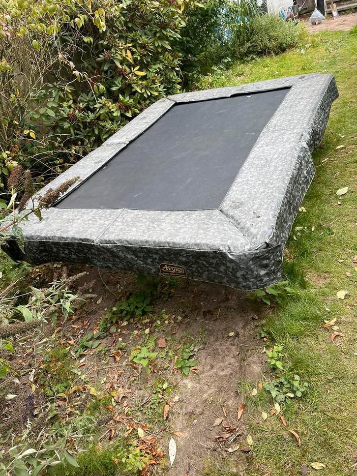 Trampoline Avyna 279x188x66 cm, Kinderen en Baby's, Speelgoed | Buiten | Trampolines, Gebruikt, Ophalen