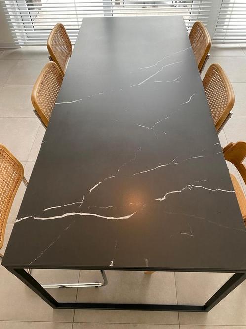 Keramische tafel, Huis en Inrichting, Tafels | Salontafels, Zo goed als nieuw, Ophalen