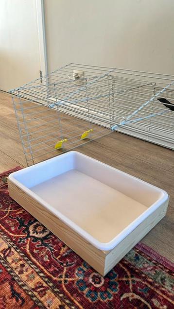 Konijnentoilet beschikbaar voor biedingen