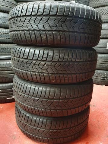 4 NIEUWE Pirelli 225/50/18 RUNFLAT- en sterrenbanden  beschikbaar voor biedingen