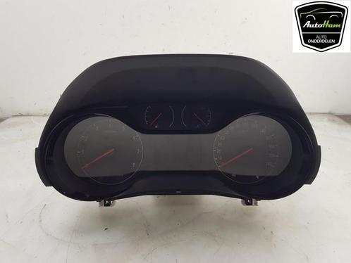 COCKPIT Opel Corsa F (UB / UH / UP) (01-2019/-), Auto-onderdelen, Dashboard en Schakelaars, Opel, Gebruikt