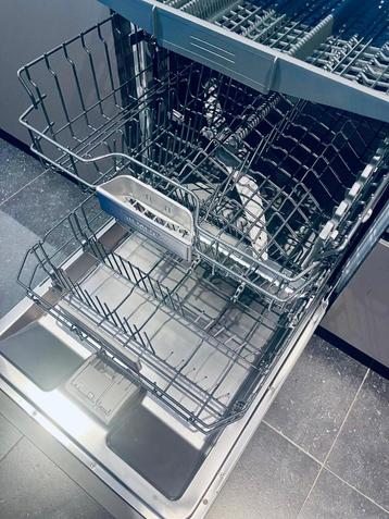 Lave vaiselle - Siemens (version connectée)  beschikbaar voor biedingen