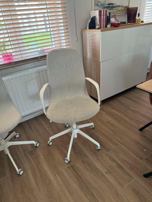 LÅNGFJÄLL (IKEA) Chaise conférence av accoudoirs, Huis en Inrichting, Bureaustoelen, Zo goed als nieuw, Bureaustoel, Beige, Ophalen