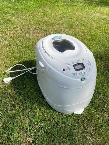 Domo-broodmachine, 400 à 800 grammes de pâte, Enlèvement, Utilisé, Plus de 10 programmes