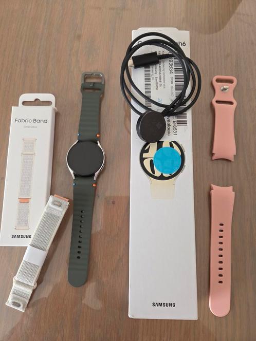Galaxy watch 6 samsung 40mm + accesoires, Handtassen en Accessoires, Smartwatches, Zo goed als nieuw, Ophalen of Verzenden