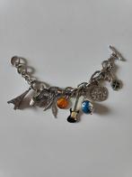 Bracelet à breloques vintage - bel état - non décoloré, Comme neuf, Autres matériaux, Avec bracelets à breloques ou perles, Enlèvement ou Envoi
