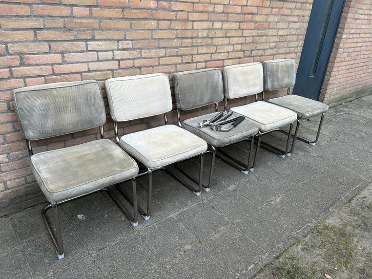 5 Vintage Ribstof Stoelen, Huis en Inrichting, Stoelen, Gebruikt, Vijf, Zes of meer stoelen, Metaal, Stof, Grijs, Ophalen