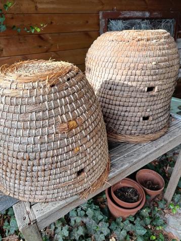 oud bijenkorf voor decoratie beschikbaar voor biedingen