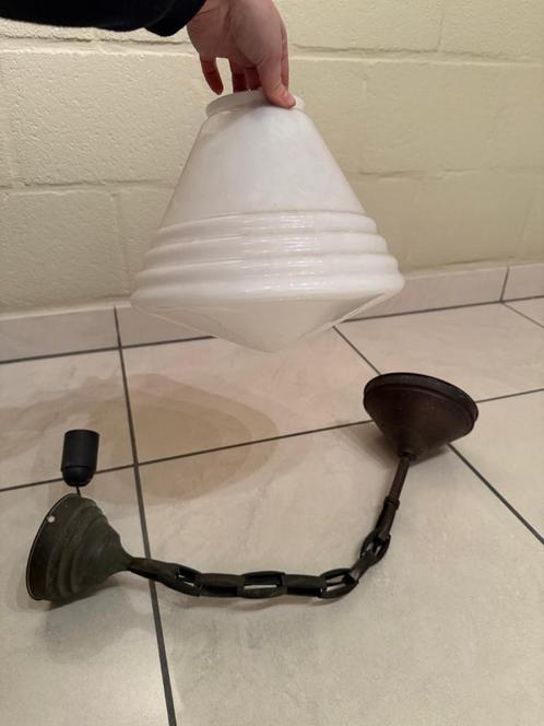 Art Deco hanglamp in melkglas, Huis en Inrichting, Lampen | Hanglampen, Zo goed als nieuw, 50 tot 75 cm, Ophalen