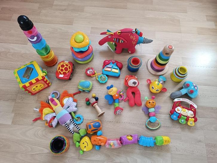 groot pakket babyspeelgoed, Kinderen en Baby's, Speelgoed | Babyspeelgoed, Zo goed als nieuw, Overige typen, Met licht, Met geluid