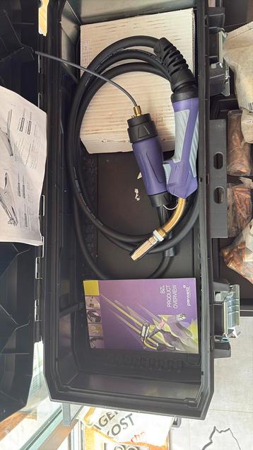 Nieuwe BZL MIG TORCHES + Stanley koffer beschikbaar voor biedingen