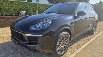 Porsche Cayenne 3.0i V6 S Platinum Edition Tiptronic S E-HYB beschikbaar voor biedingen