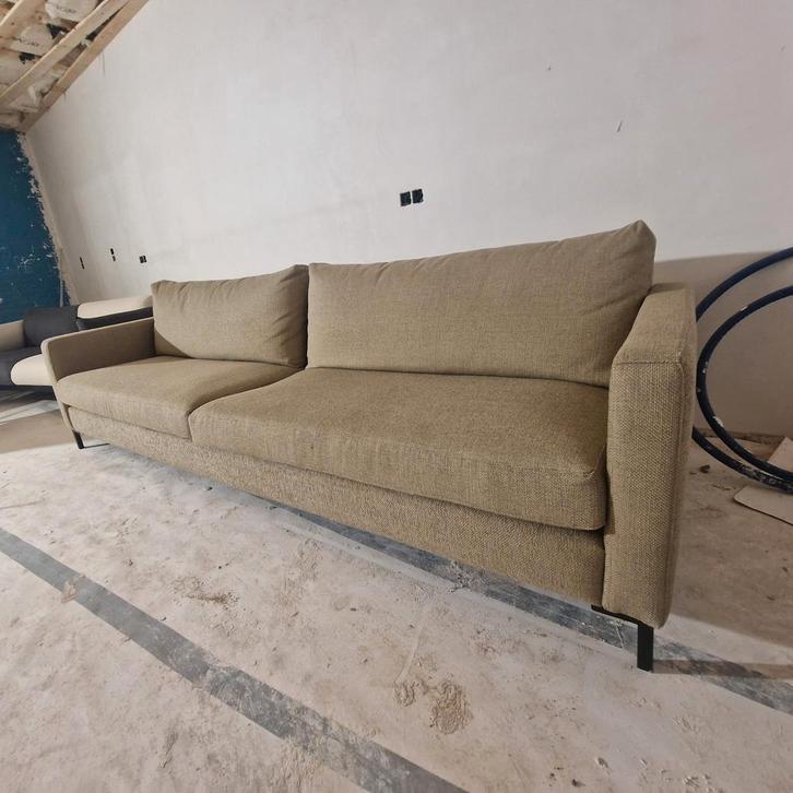 Charrell 4-zits design zetel – luxe stof -  modern design, Huis en Inrichting, Zetels | Zetels en Chaises Longues, Nieuw, Vierpersoons of meer