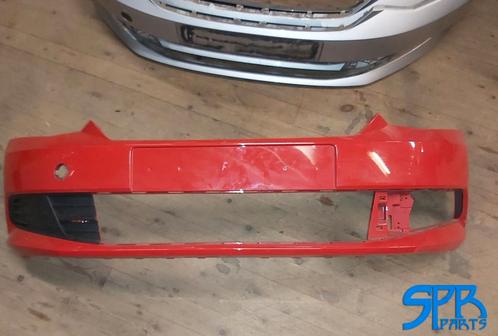 Voorbumper SKODA FABIA III 6V 2015-2018 LF3K 6V0807221 VOOR, Auto-onderdelen, Carrosserie, Bumper, Skoda, Voor, Gebruikt