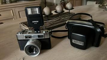 Yashica minister 3 met flits en leder houder beschikbaar voor biedingen