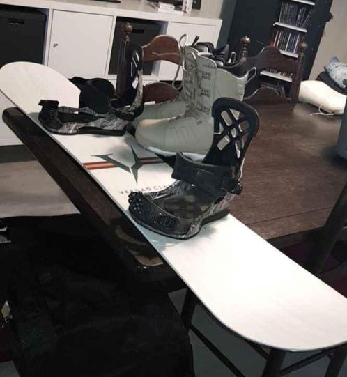 Snowboard + boots, Sport en Fitness, Snowboarden, Gebruikt, Board, Ophalen