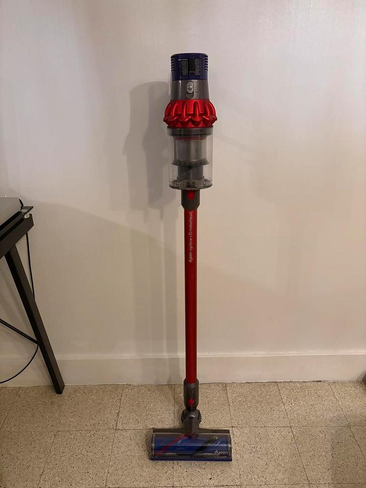 Dyson V10 Motorhead, Elektronische apparatuur, Stofzuigers, Zo goed als nieuw, Stofzuiger, Minder dan 1200 watt, Reservoir, Ophalen