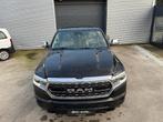 RAM 1500 5.7 V8 / LIMITED / PANO / LUCHTV / SPORTUITLAAT, Autos, Dodge, Cuir, Alarme, Achat, Euro 6