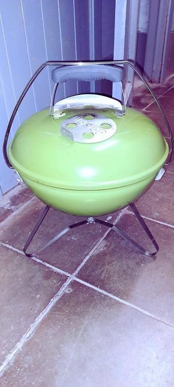 Barbecue weber portable + sac charbon a saisir ️️️️️️️️↙️ beschikbaar voor biedingen