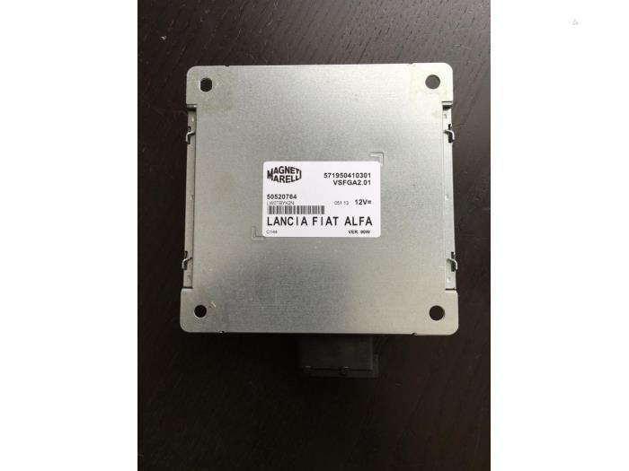 Module radio d'un Fiat Panda, Autos : Pièces & Accessoires, Électronique & Câbles, Fiat, Utilisé, 3 mois de garantie, Enlèvement ou Envoi