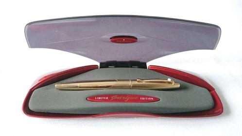 Sheaffer Intrigue Gold Plated 18K/750 Two-Tone M-nib, Verzamelen, Pennenverzamelingen, Nieuw, Vulpen, Sheaffer, Met doosje, Ophalen of Verzenden