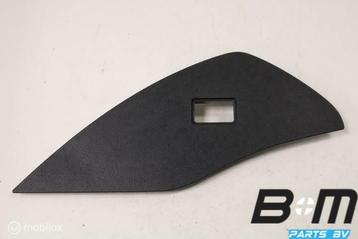 Afdichting dashboard rechts VW Golf Sportsvan beschikbaar voor biedingen