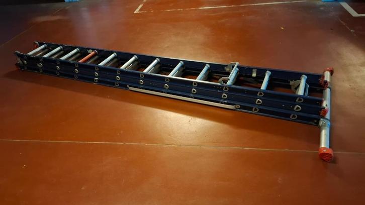 LADDER 3 delig, 3 x 12 sporten, pro model Altrex blauw, Doe-het-zelf en Bouw, Ladders en Trappen, Gebruikt, Ladder, 4 meter of meer