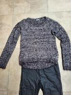 Nieuwe fluffy trui mt large (zie foto's), Kleding | Dames, Ophalen of Verzenden, Nieuw, Maat 42/44 (L), Zwart
