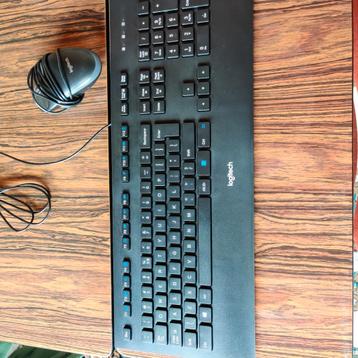 Toetsenbord+ muis van Logitech beschikbaar voor biedingen