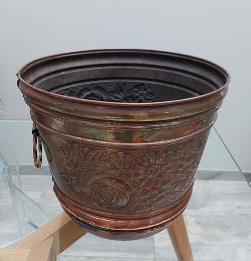 Ancien cuivre repoussé, Antiek en Kunst, Antiek | Brons en Koper, Koper