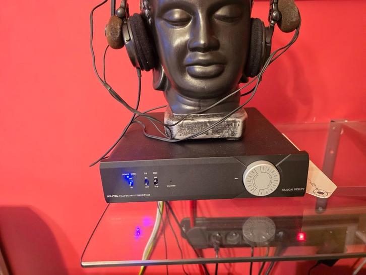 MUSICAL FIDELITY MX-VYNL phonoversterker, Audio, Tv en Foto, Versterkers en Ontvangers, Zo goed als nieuw, Ophalen of Verzenden
