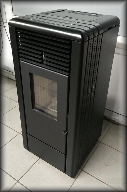 8KW PELLETKACHEL, Doe-het-zelf en Bouw, Verwarming en Radiatoren, Kachel, Ophalen