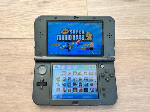 New 3DS XL met CFW zo goed als nieuw, Games en Spelcomputers, Spelcomputers | Nintendo 2DS en 3DS, Zo goed als nieuw, 3DS, Ophalen