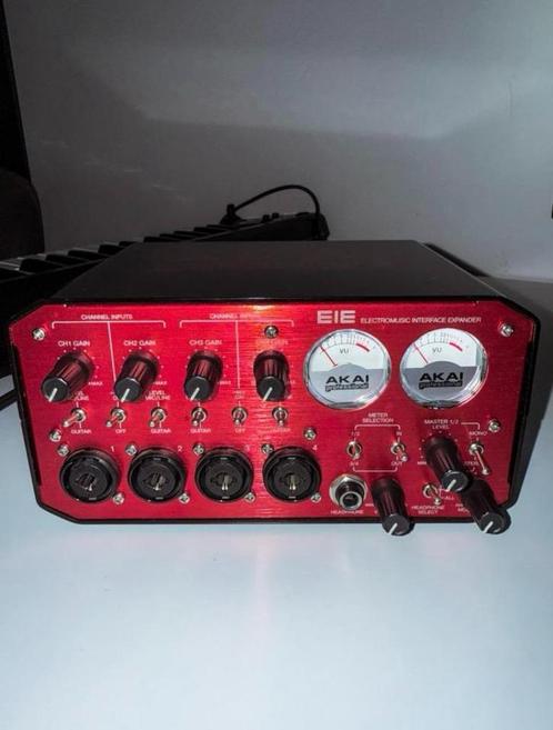 AKAI EIE Audio Interface, Audio, Tv en Foto, Professionele apparaten, Zo goed als nieuw, Audio, Ophalen of Verzenden