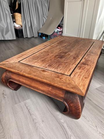salontafel beschikbaar voor biedingen