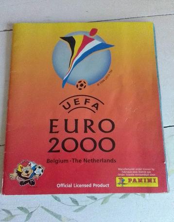 Volledig Panini Euro 2000 album - 358 stickerafbeeldingen beschikbaar voor biedingen