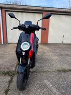 Niu MQI+ SPORT 45km/u (90km afstand), Fietsen en Brommers, Scooters | Overige merken, Ophalen, Zo goed als nieuw