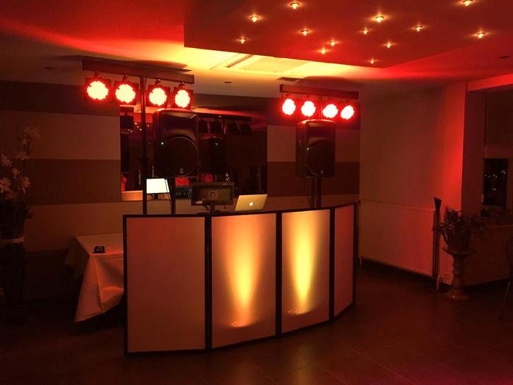 2x JB Systems LED DJ Bar met statieven + Ledcon 02, Musique & Instruments, Lumières & Lasers, Utilisé, Lumières, Commande sonore