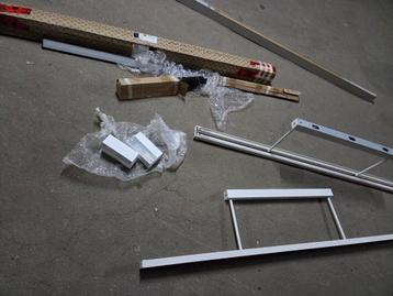 set van 6 design lampen (4 plafond + 2 wand) beschikbaar voor biedingen