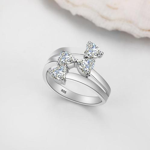 Nieuwe ring, totaal 2 karaat,diamanttest positief!, Handtassen en Accessoires, Ringen, Nieuw, Dame, 17 tot 18, Zilver, Zilver