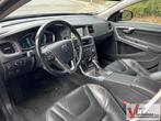 Volvo V60 2.4 D6 AWD Plug-In Hybrid Summum | Leder | Pano |, Auto's, Automaat, 48 g/km, Zwart, Break