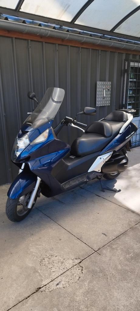 Honda Silver Wing, Fietsen en Brommers, Scooters | Yamaha, Gebruikt, Ophalen of Verzenden