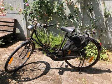 Retro damesfiets Peka beschikbaar voor biedingen