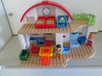 Playmobil 123 huisje met keuken en badkamer, 3 poppetjes, Complete set, Ophalen of Verzenden, Zo goed als nieuw