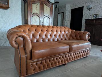 Chesterfield Salon beschikbaar voor biedingen
